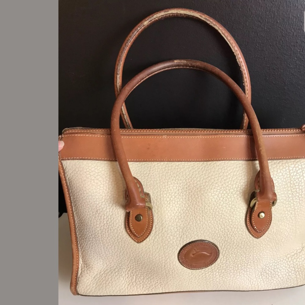 Vtg DOONEY & BOURKE Handbag Purse Ivory Cream Tan - Picture 2 of 14